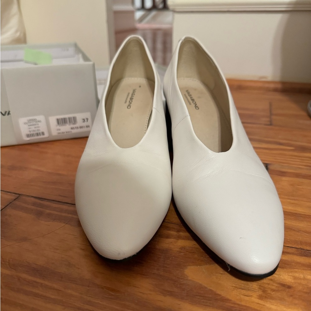 Vagabond Shoemakers Leather Cream White Eve Block Heel
